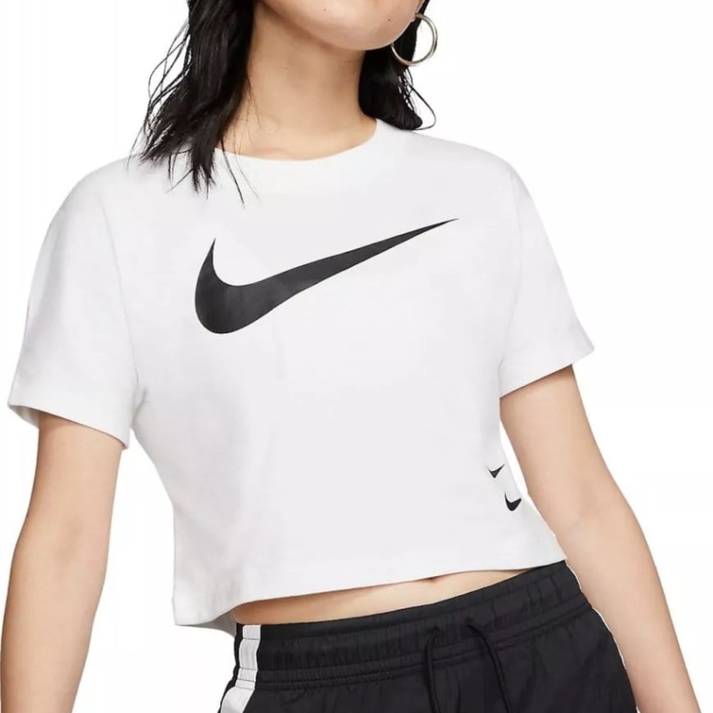 Nike Women's cream and Black Double Swoosh Logo Cropped Short Sleeve Top sz Med